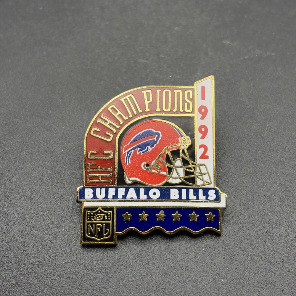Vintage Buffalo Bills NFL Football 1992 AFC‎ Champions Helmet Lapel Hat Pin